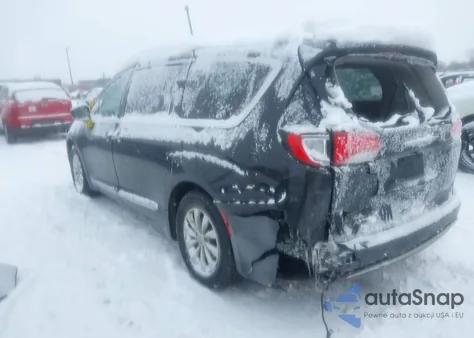 2018 Chrysler Pacifica Touring Plus from USA, damaged, VIN 2C4RC1FG5JR113295